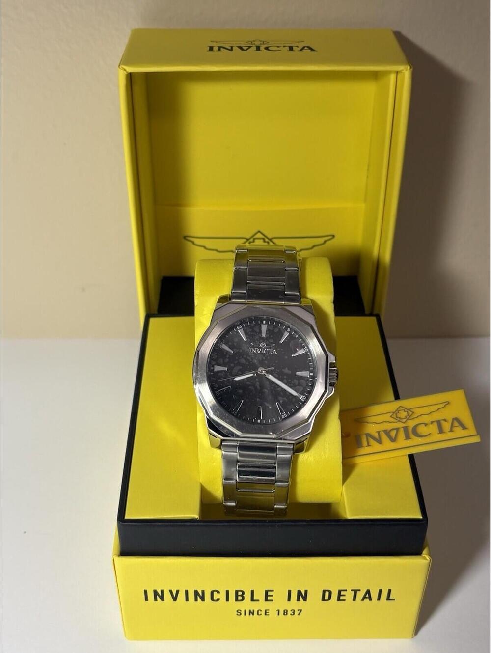 Invicta Men's 46831 Speedway Quartz 3 Hand Black Dial Stainless Steel Watch
